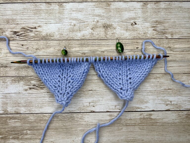 How to Knit k2tog tbl: Easy Left-Leaning Decrease Guide - Yarn ...