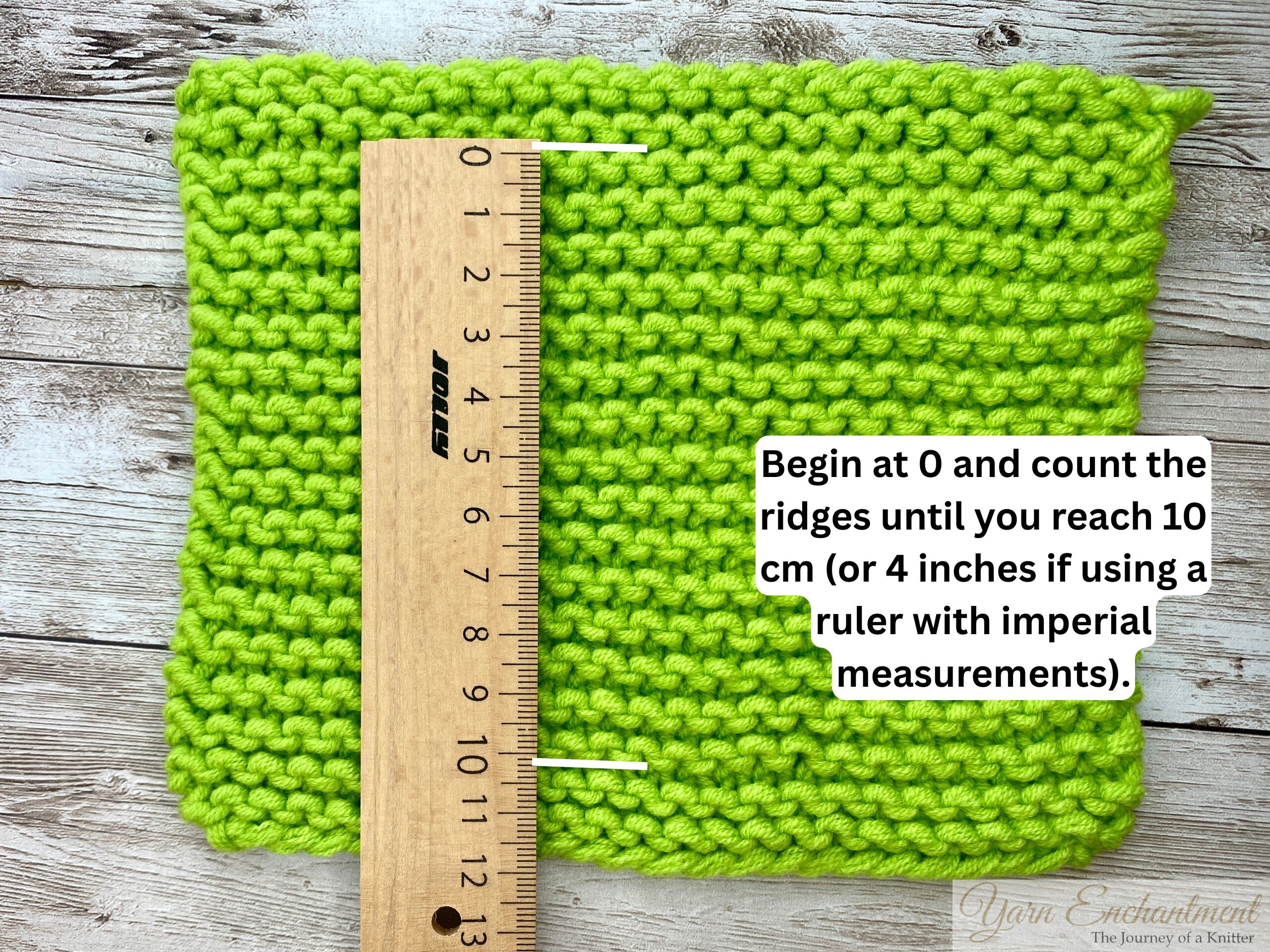 Bright green garter stitch swatch with a wooden ruler vertically measuring 10cm; text explains counting ridges for knitting gauge in centimeters and inches.